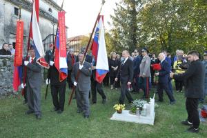 Po 75 letih zvon v slovo kazahstanskemu vojaku 2